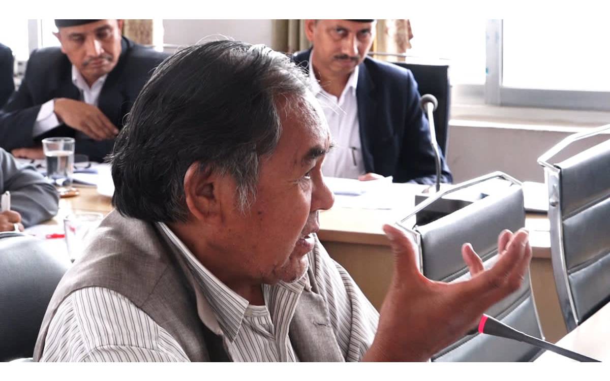 सांसदहरू बीचमा अझै छुवाछूत कायम छ : सांसद मगर